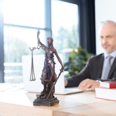 Doradztwo podatkowe warto wybrać, gdy rozliczenia nie są rutynowe: nowe transakcje, umowy B2B, zagranica lub reorganizacja; obejmuje analizę skutków i ryzyka.