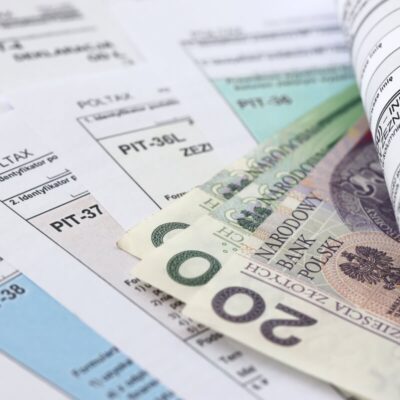 Legalna optymalizacja podatkowa to planowanie rozliczeń w granicach przepisów, z uzasadnieniem gospodarczym i rzetelną dokumentacją; unikanie bywa sztuczne.