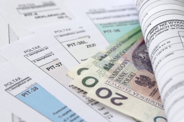 Legalna optymalizacja podatkowa to planowanie rozliczeń w granicach przepisów, z uzasadnieniem gospodarczym i rzetelną dokumentacją; unikanie bywa sztuczne.